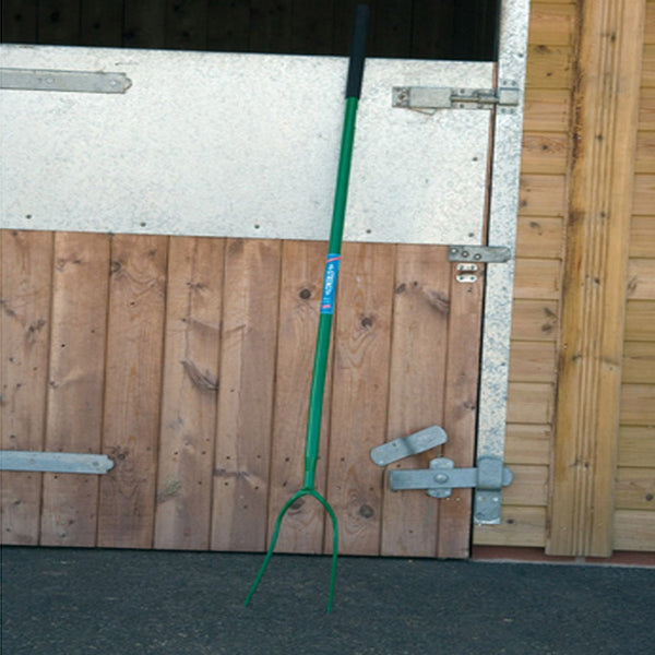 Fyna-Lite Manure Fork - Long Metal Handle - Green