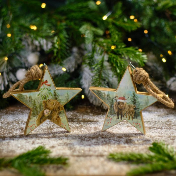 Langs Frosted Highland Cow Wooden Star - Assorted Designs