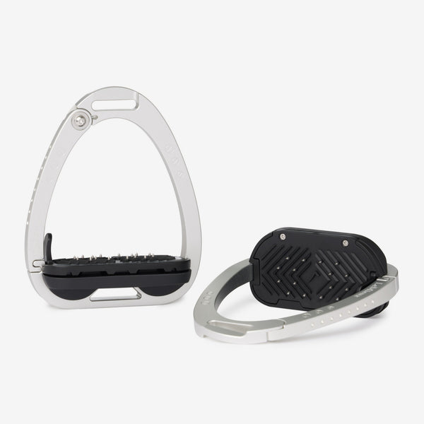 LeMieux Brilliance Vector Balance Stirrup - Aluminium