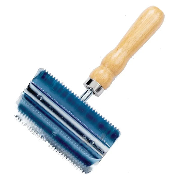 Lincoln Small Metal Curry Comb