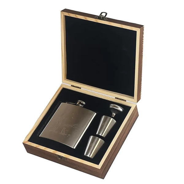 Selbrae House Shooting Hip Flask and Cup Set