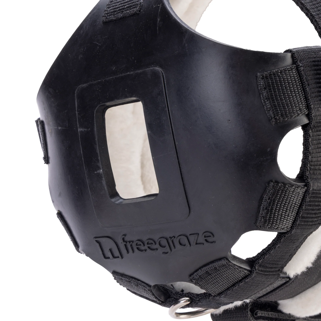 FreeGraze Deluxe AirFlow Detachable Grazing Muzzle - Black