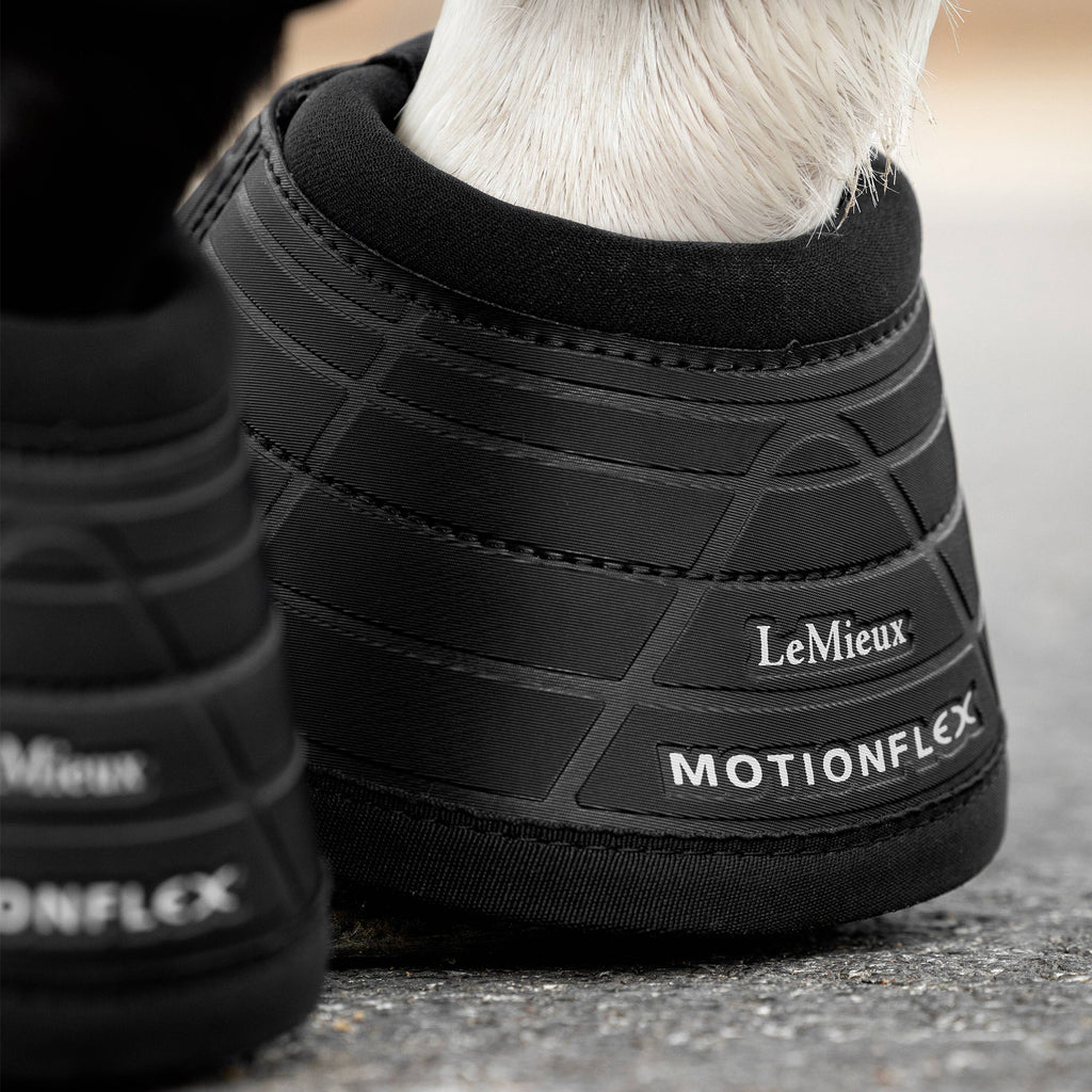 LeMieux MotionFlex Over Reach Boot - Black