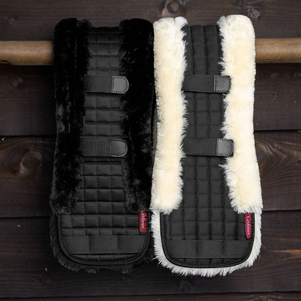 LeMieux Simuwool Dressage Girth Cover - Natural