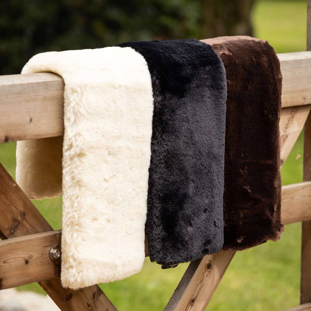 LeMieux Simuwool Dressage Slip On Girth Sleeve - Black