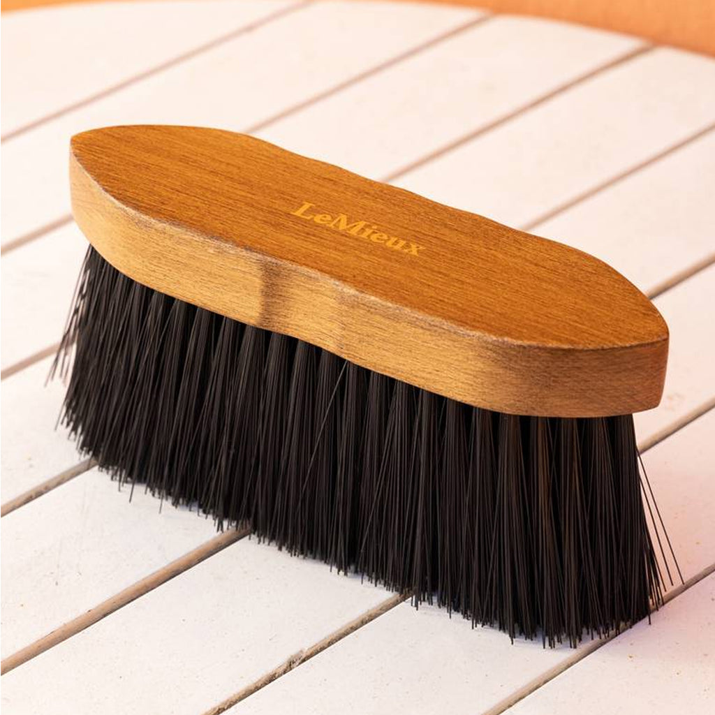 LeMieux Artisan Flick Brush - Brown