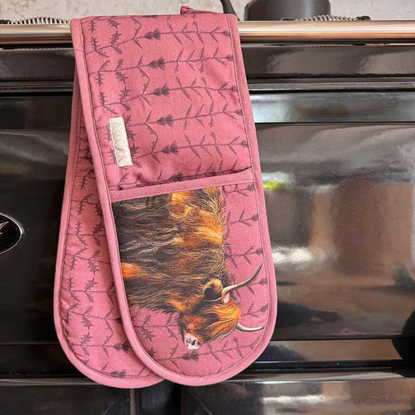 Alex Clark Highland Cow Oven Glove