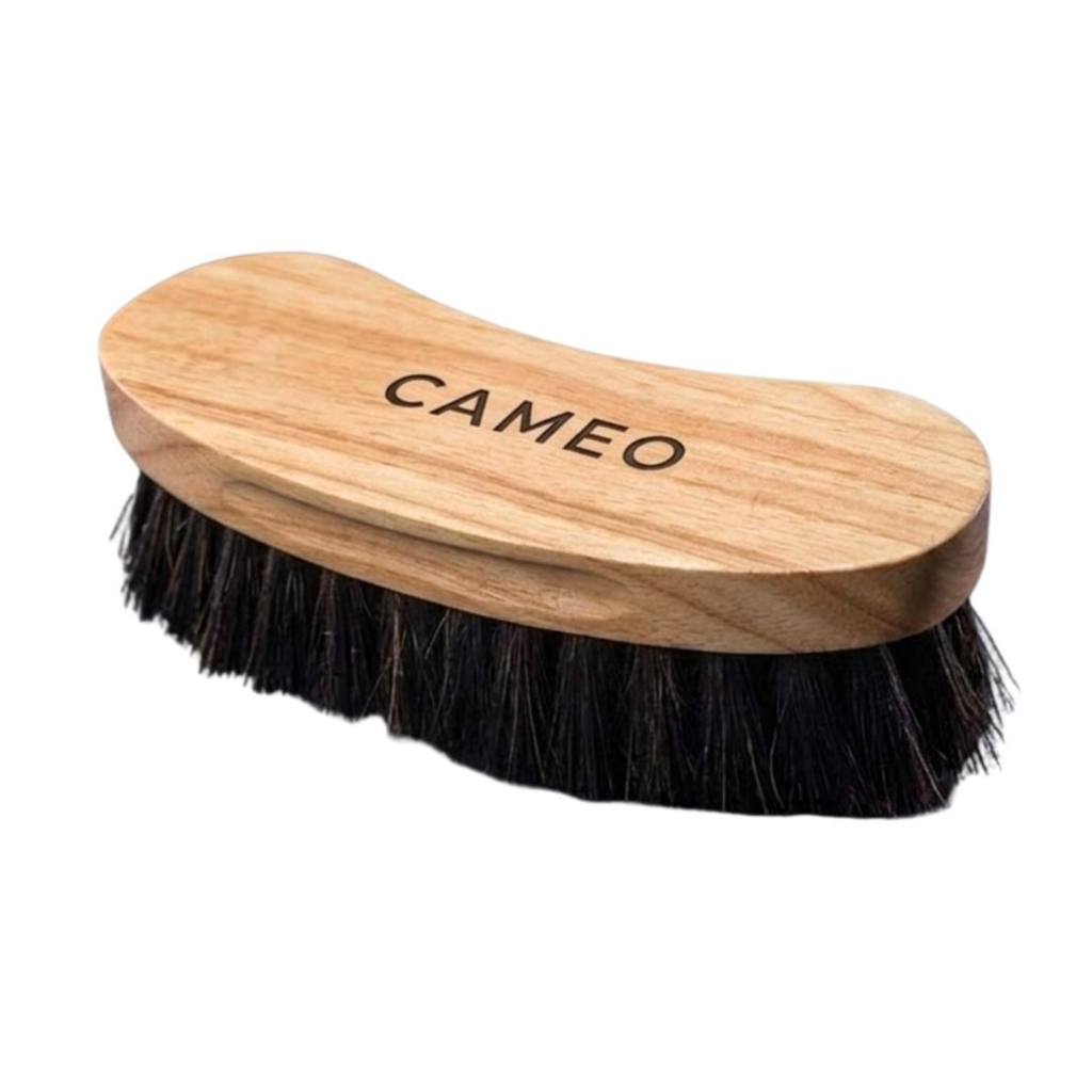 Cameo Deep Clean Horse Hair Dandy Brush