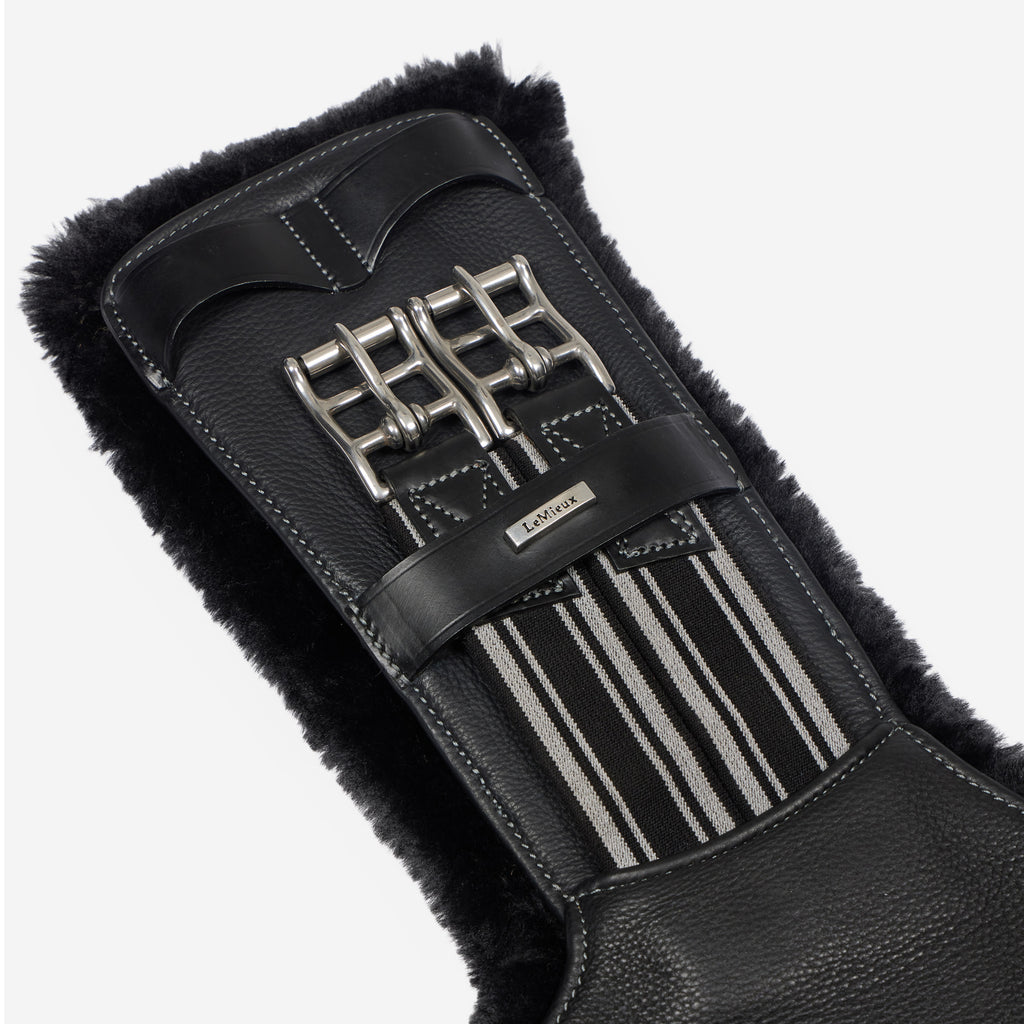LeMieux Arika Simuwool Contoured Short Stud Girth - Black