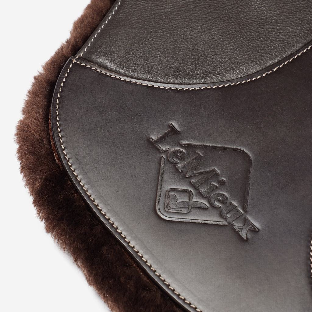 LeMieux Arika Simuwool Contoured Short Stud Girth - Brown