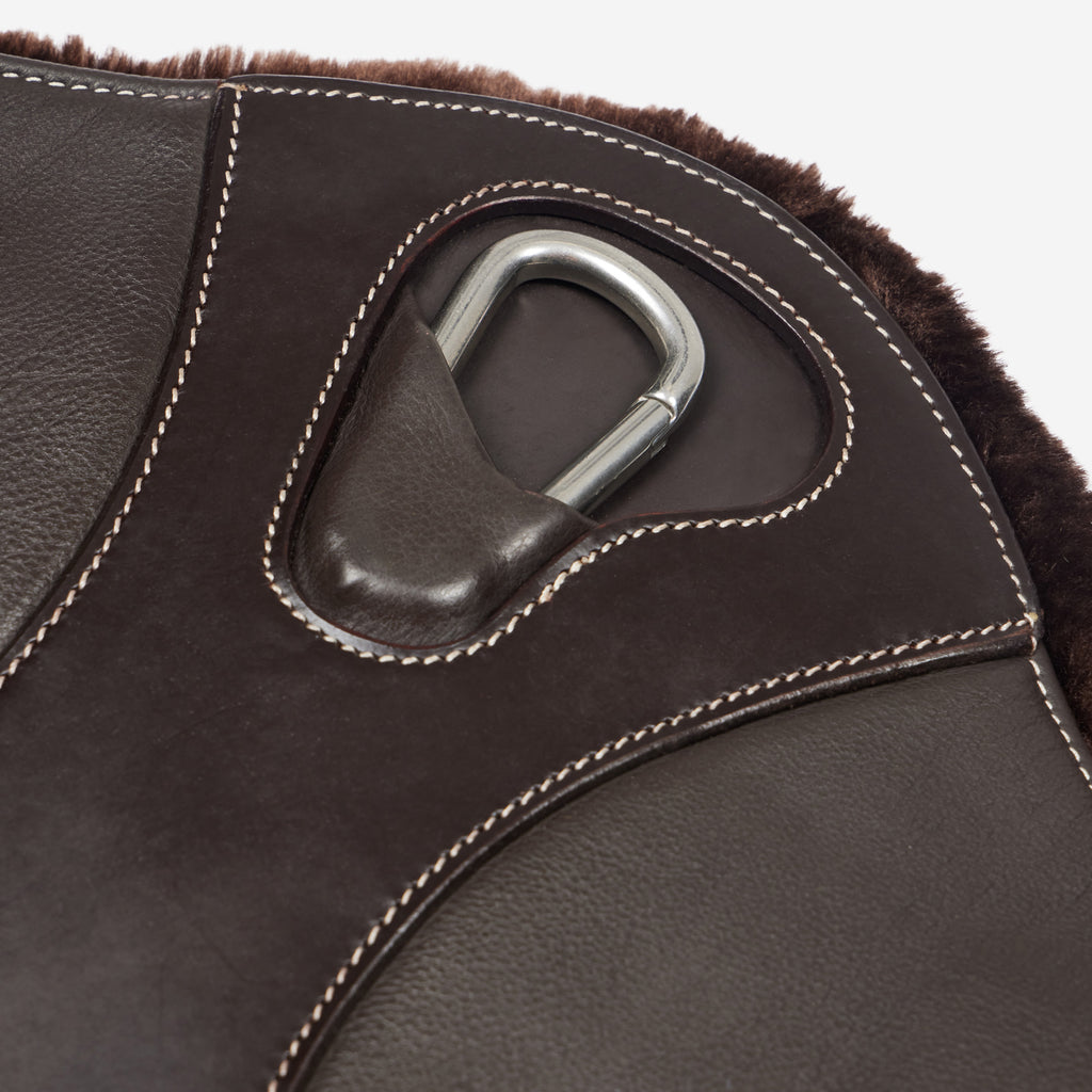 LeMieux Arika Simuwool Contoured Short Stud Girth - Brown