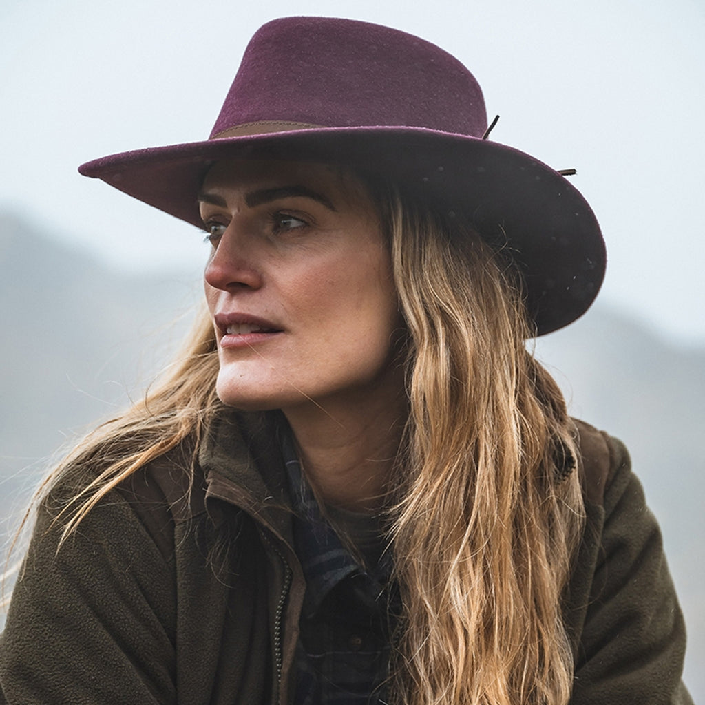 Hoggs of Fife Perth Crushable Felt Hat - Merlot