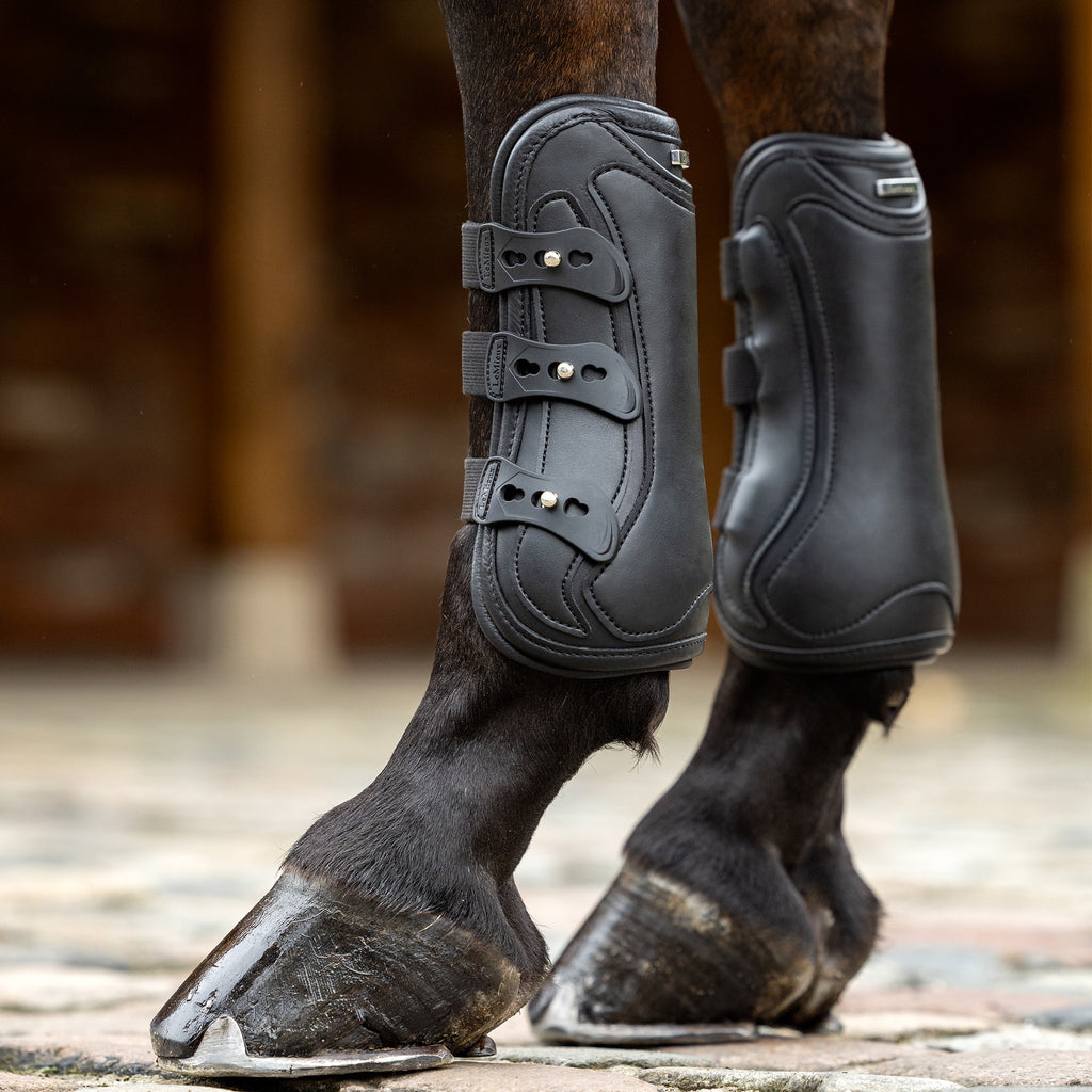 LeMieux Capella 3 Strap Tendon Boot - Black