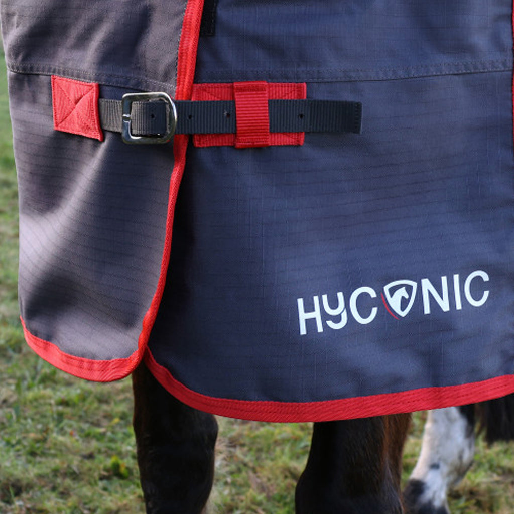 HyCONIC 0g Turnout Rug - Charcoal/Red