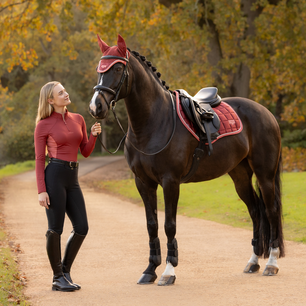 LeMieux Loire Classic Close Contact Square - Russet