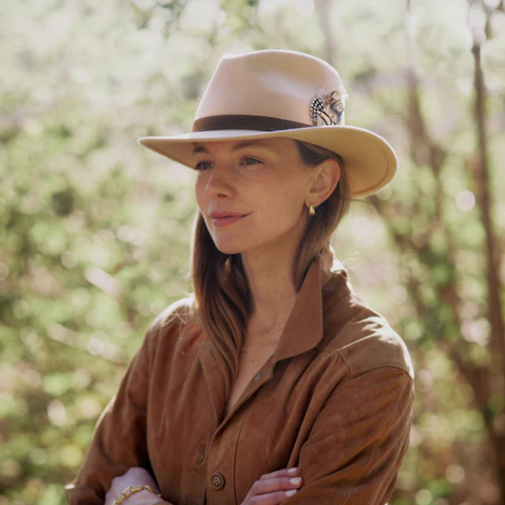 Hicks and Brown The Suffolk Fedora Fawn Feather Hat - Pebble