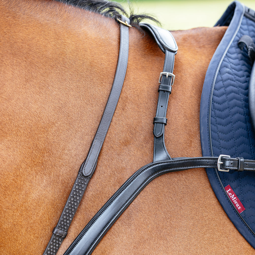 LeMieux Kudos Bridge Breastplate - Black