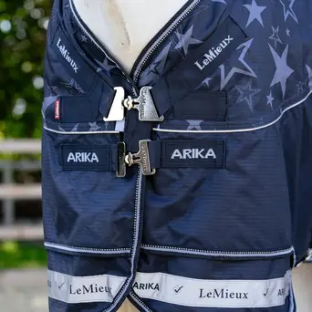 LeMieux Arika Star 100g Turnout Rug - Navy