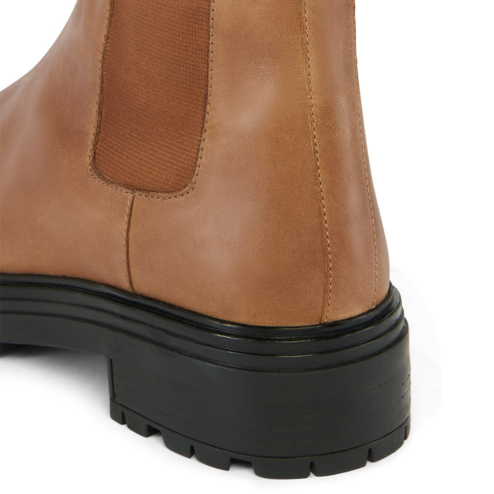 Holland Cooper Astoria Knee Boot - Vintage Tan Leather