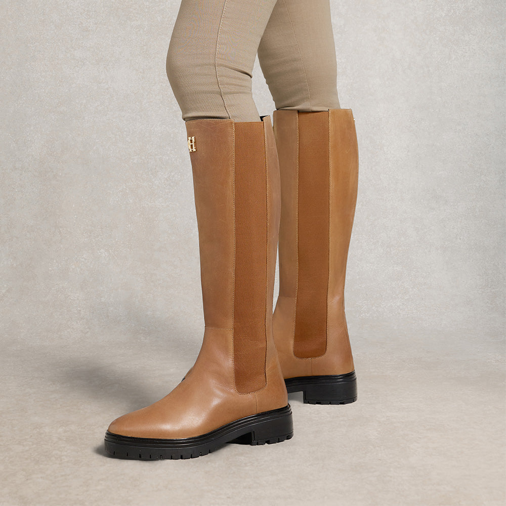 Holland Cooper Astoria Knee Boot - Vintage Tan Leather