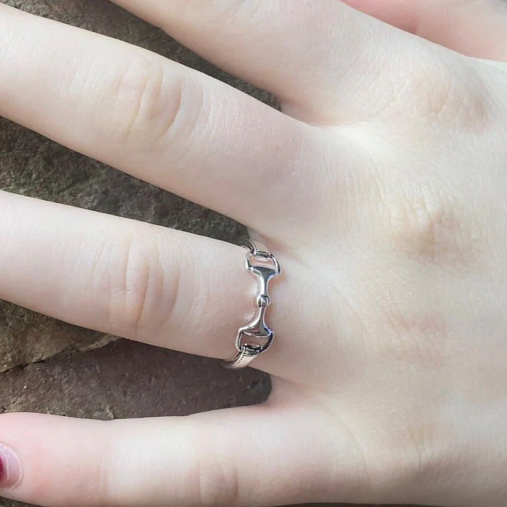 Reeves and Reeves Snaffle Ring with Stitch Detail