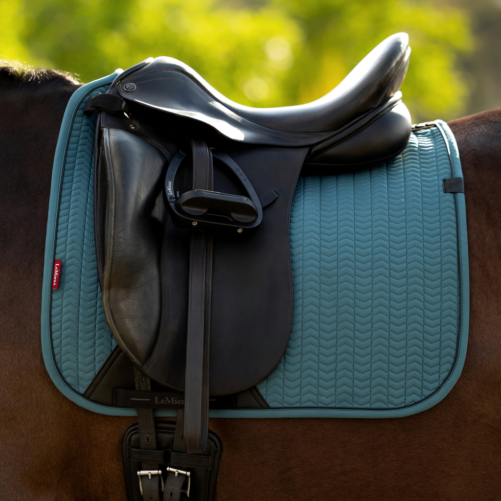 LeMieux Essence Dressage Square - Jungle