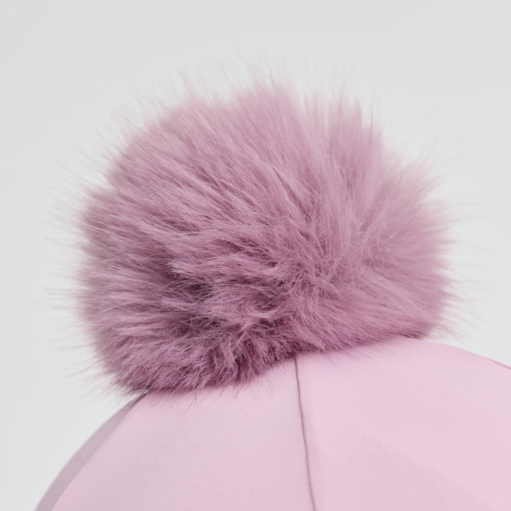 LeMieux Classique Pom Hat Silk - Fondant
