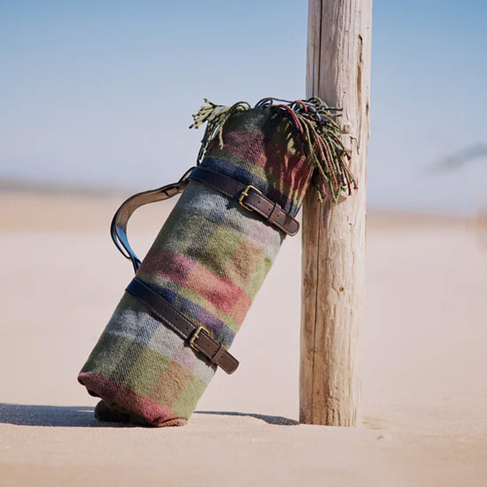 Hicks and Brown Outdoor Blanket - Green Check