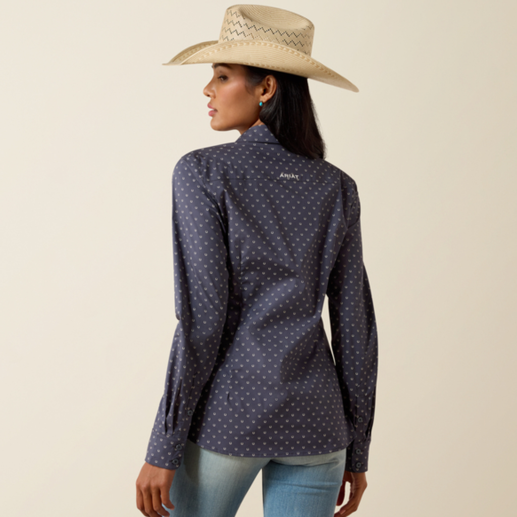 Ariat Ladies Kirby Shirt - Ombre Blue Horseshoe