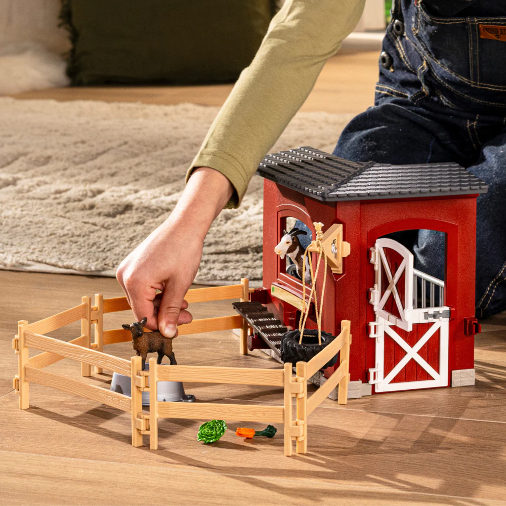 Schleich Goat Stable