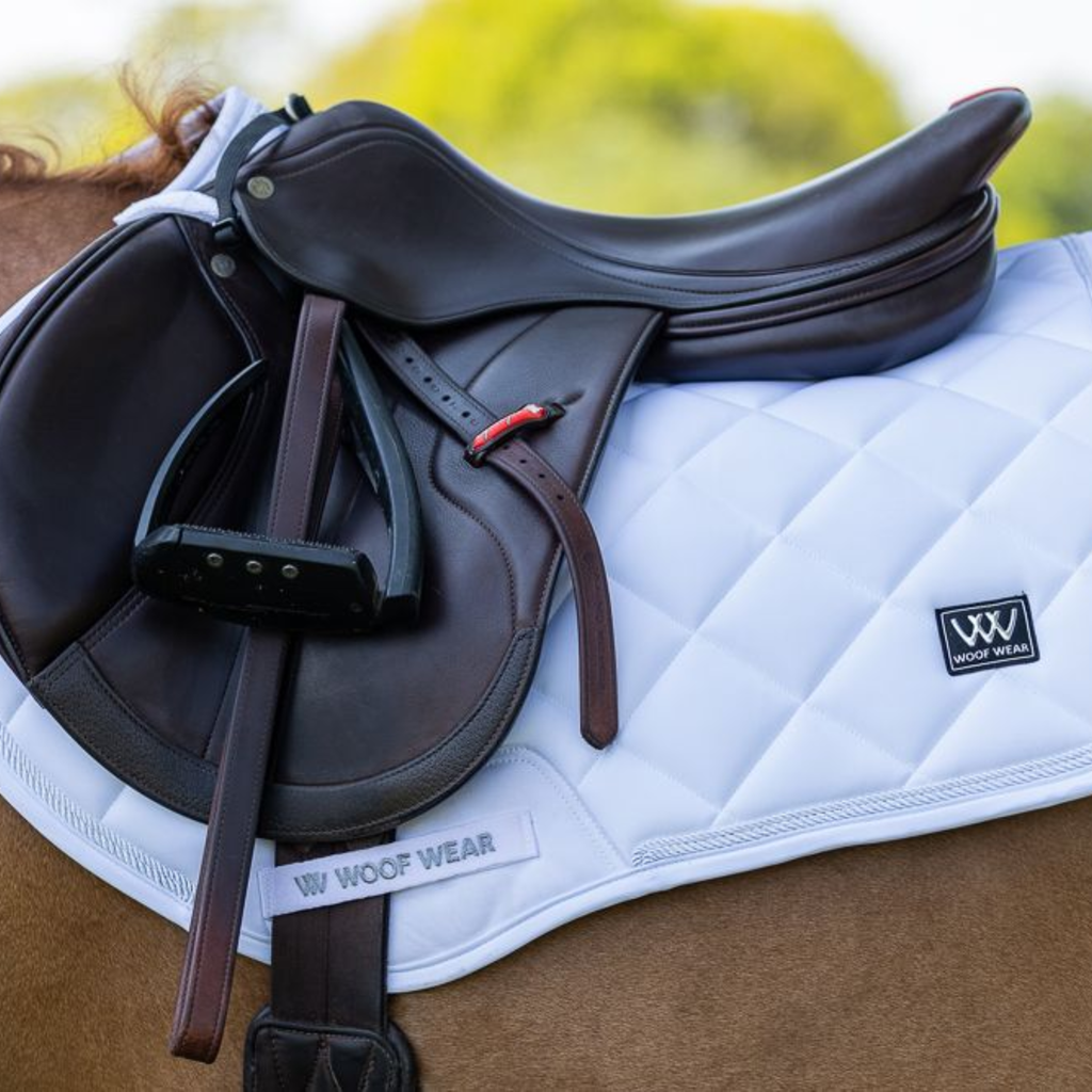 Woof Wear Vision Aura Close Contact Saddle Pad - White