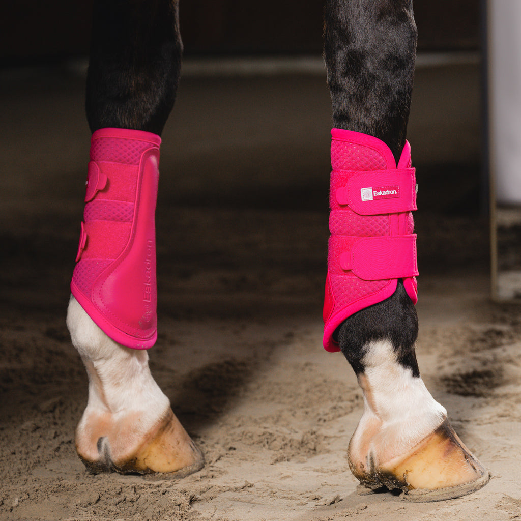 Eskadron Tendon Boots - Lipstick