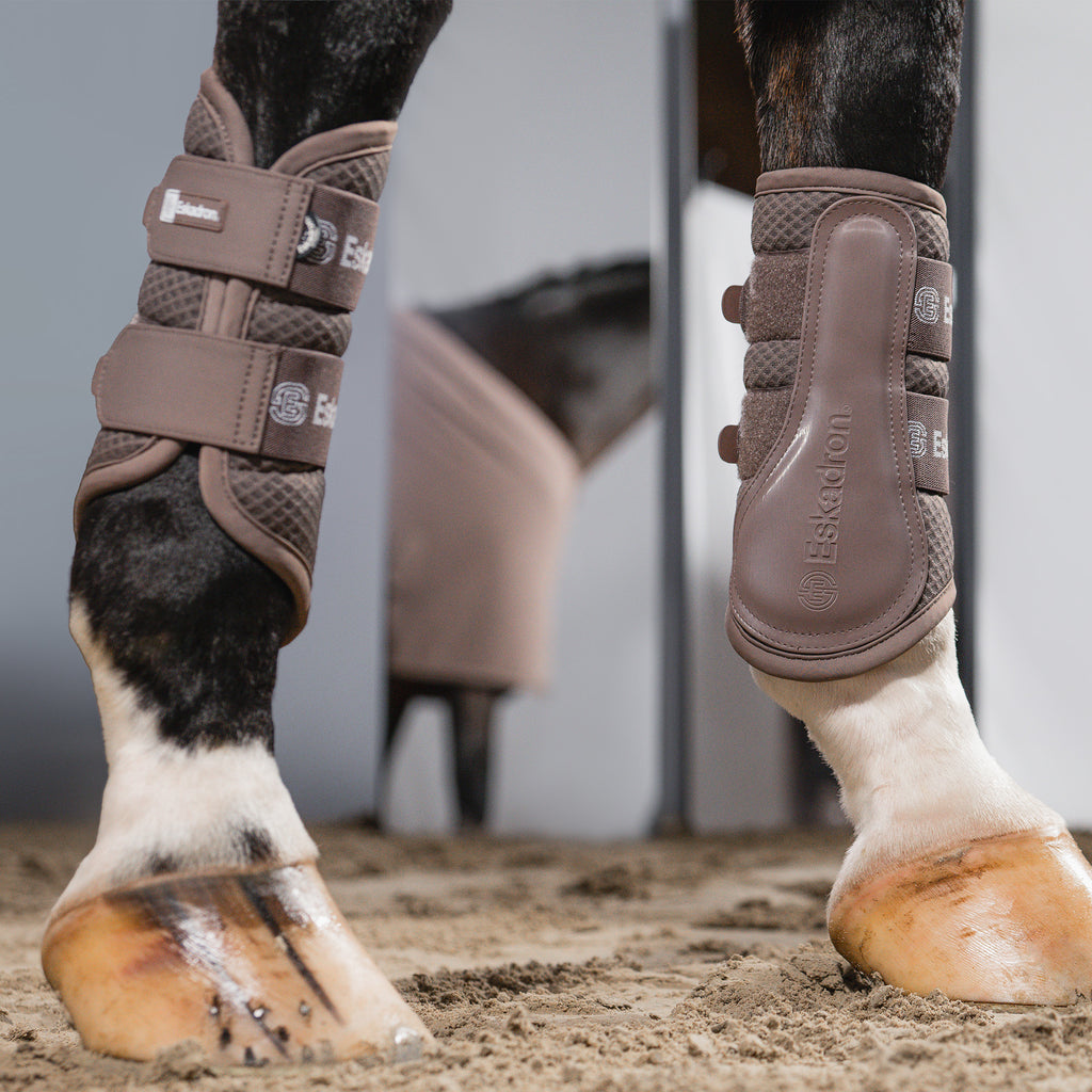 Eskadron Tendon Boots - Powder Taupe