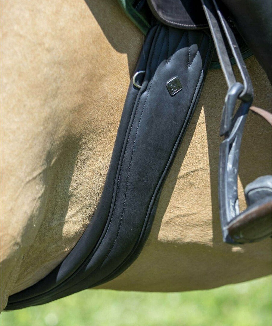 LeMieux Gel-Tek Anatomic Curve Jump Girth - Black