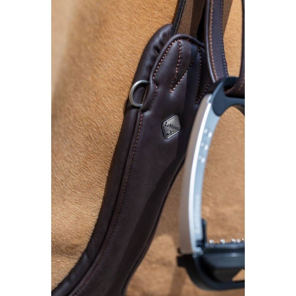 LeMieux Gel-Tek Anatomic Curve Jump Girth - Brown