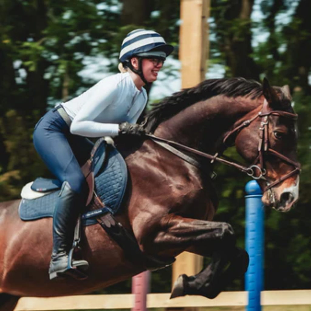 Total Contact Saddles Treeless Classic Short Billet Saddle - Havana Brown