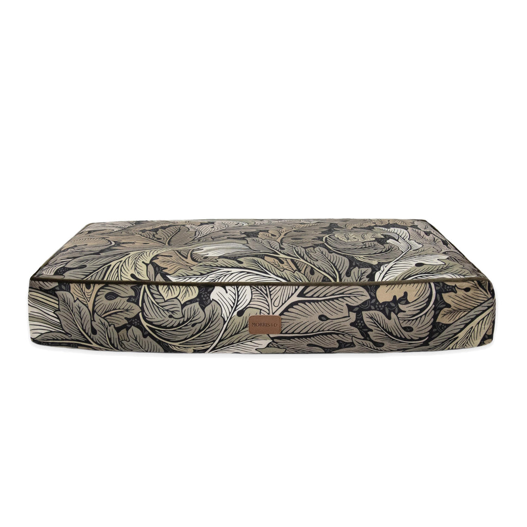 Rosewood Morris & Co. Acanthus Print Pet Mattress