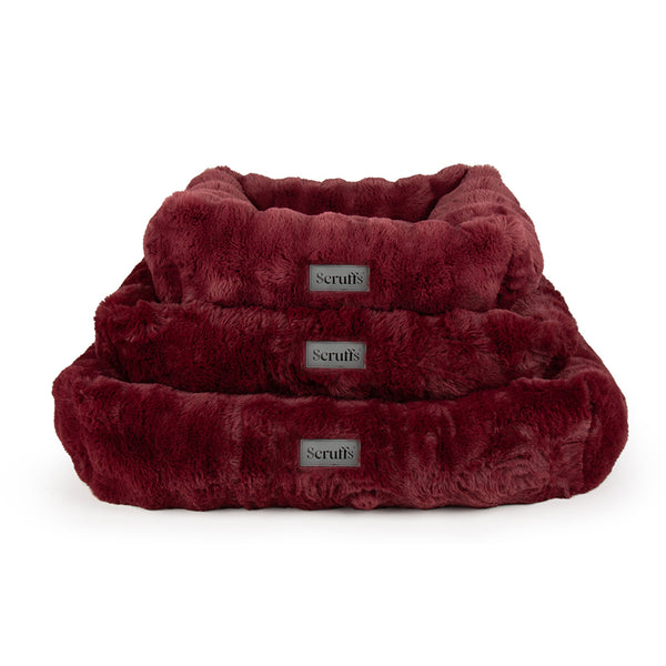 Scruffs Festive Fur Box Bed - Burgundy