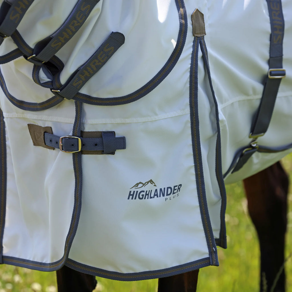 Highlander Plus Sweet-itch Combo Rug - White/Air Force