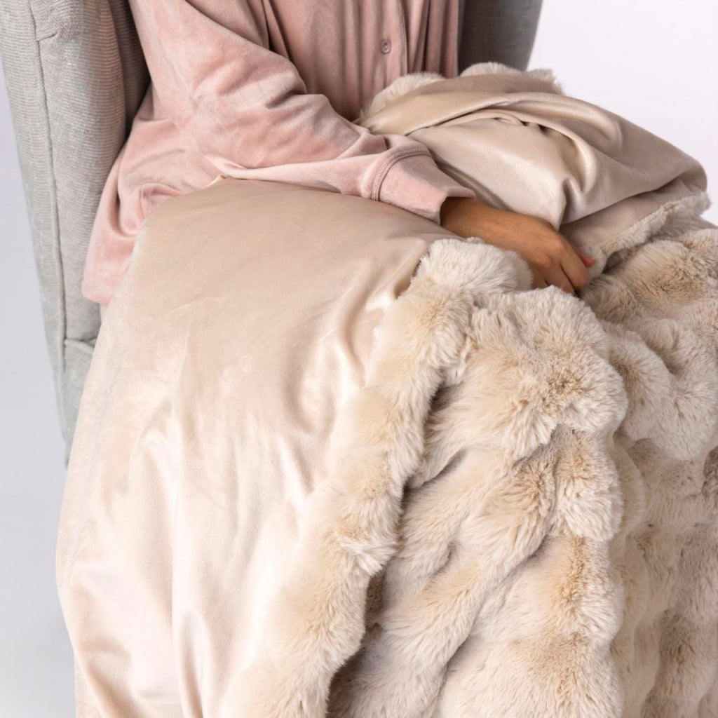 Heat Holders Faux Fur Luxury Blanket - Natural