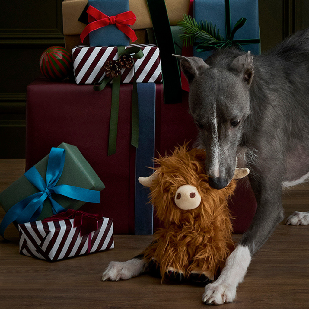 Barbour Highland Cow Dog Toy
