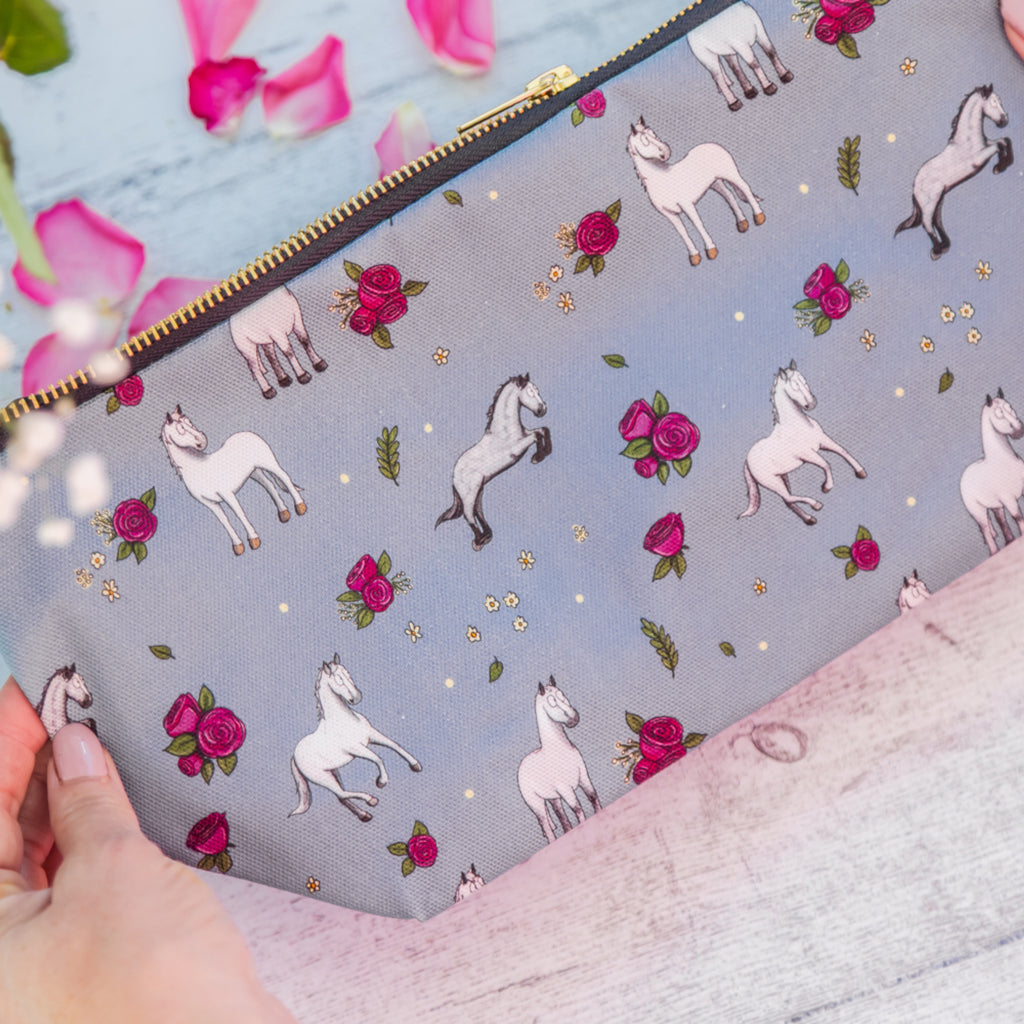 Emily Cole Grey Horse & Roses Washbag