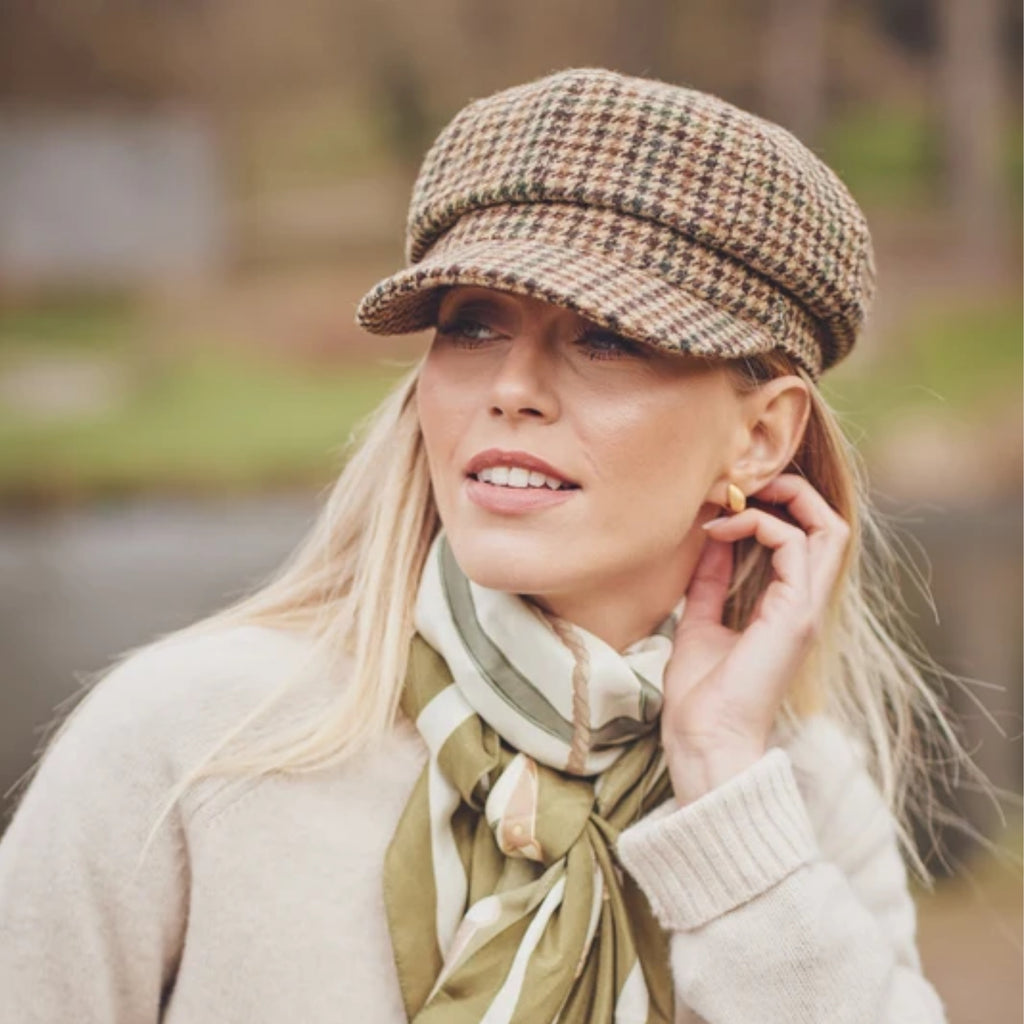 Hicks and Brown The Higham Tweed Baker Boy - Moss