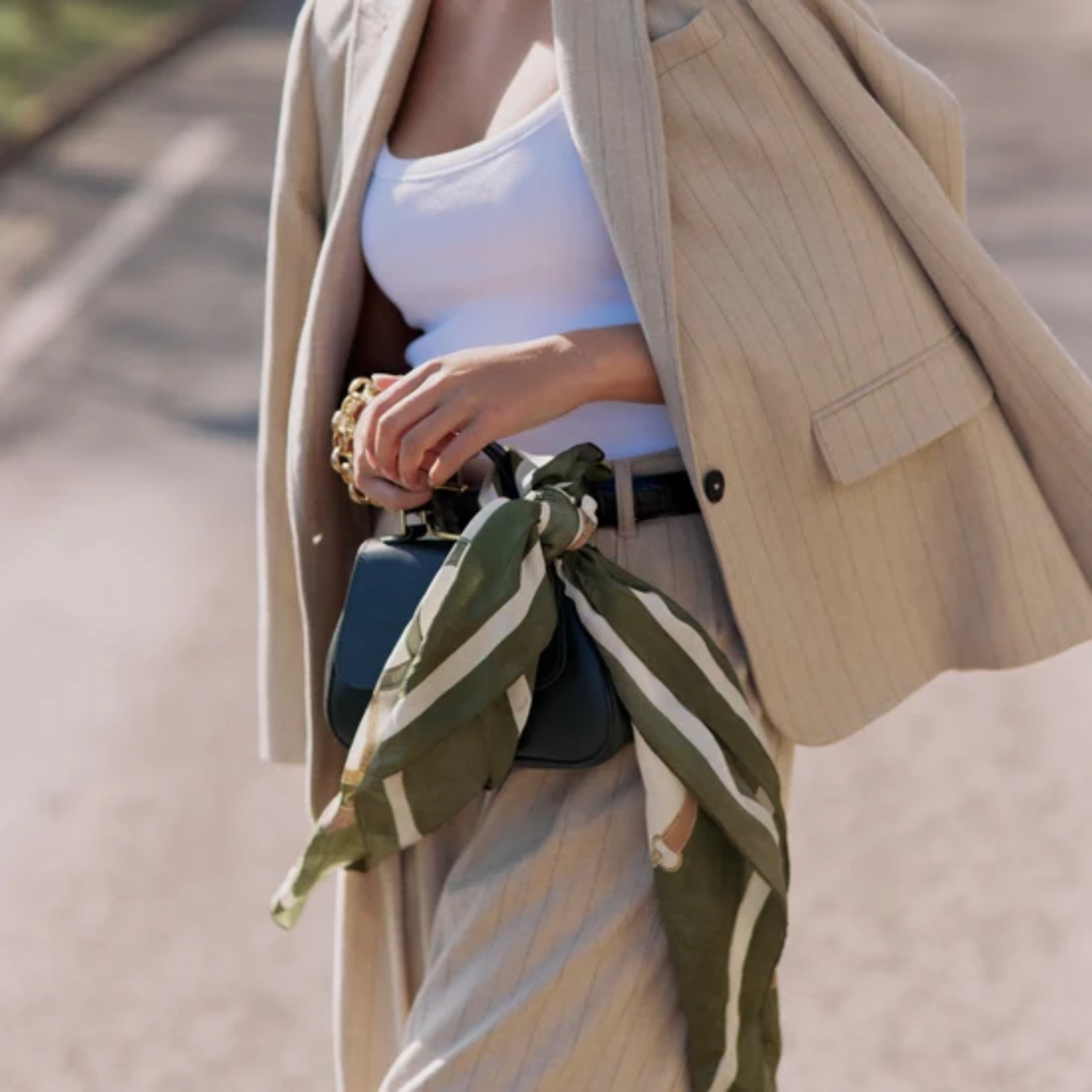 Hicks and Brown The Melford Silk Scarf - Green