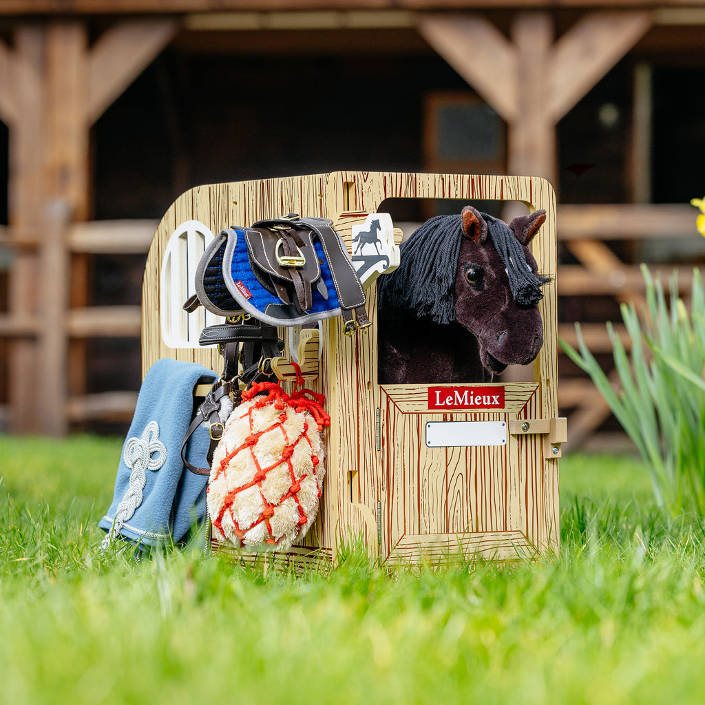 LeMieux Toy Pony Stable Set Wooden