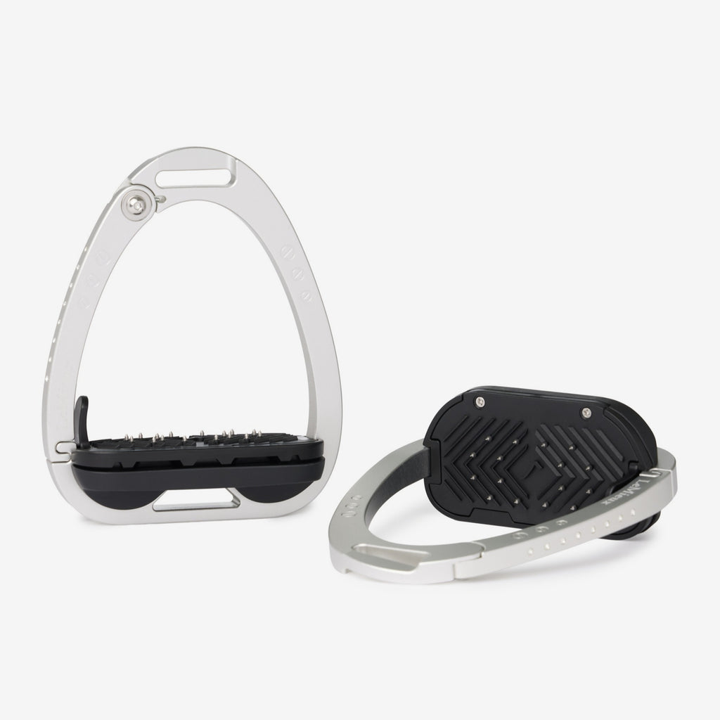 LeMieux Brilliance Vector Balance Stirrup - Aluminium