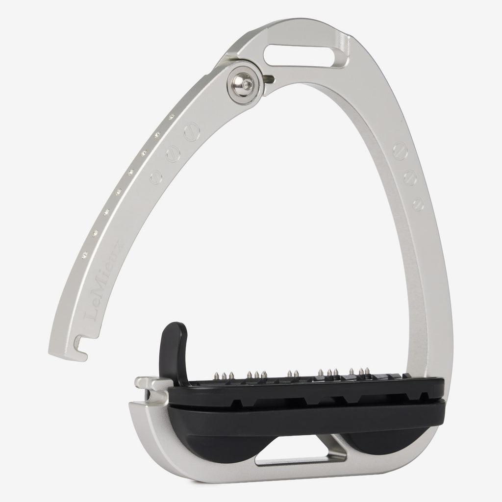 LeMieux Brilliance Vector Balance Stirrup - Aluminium