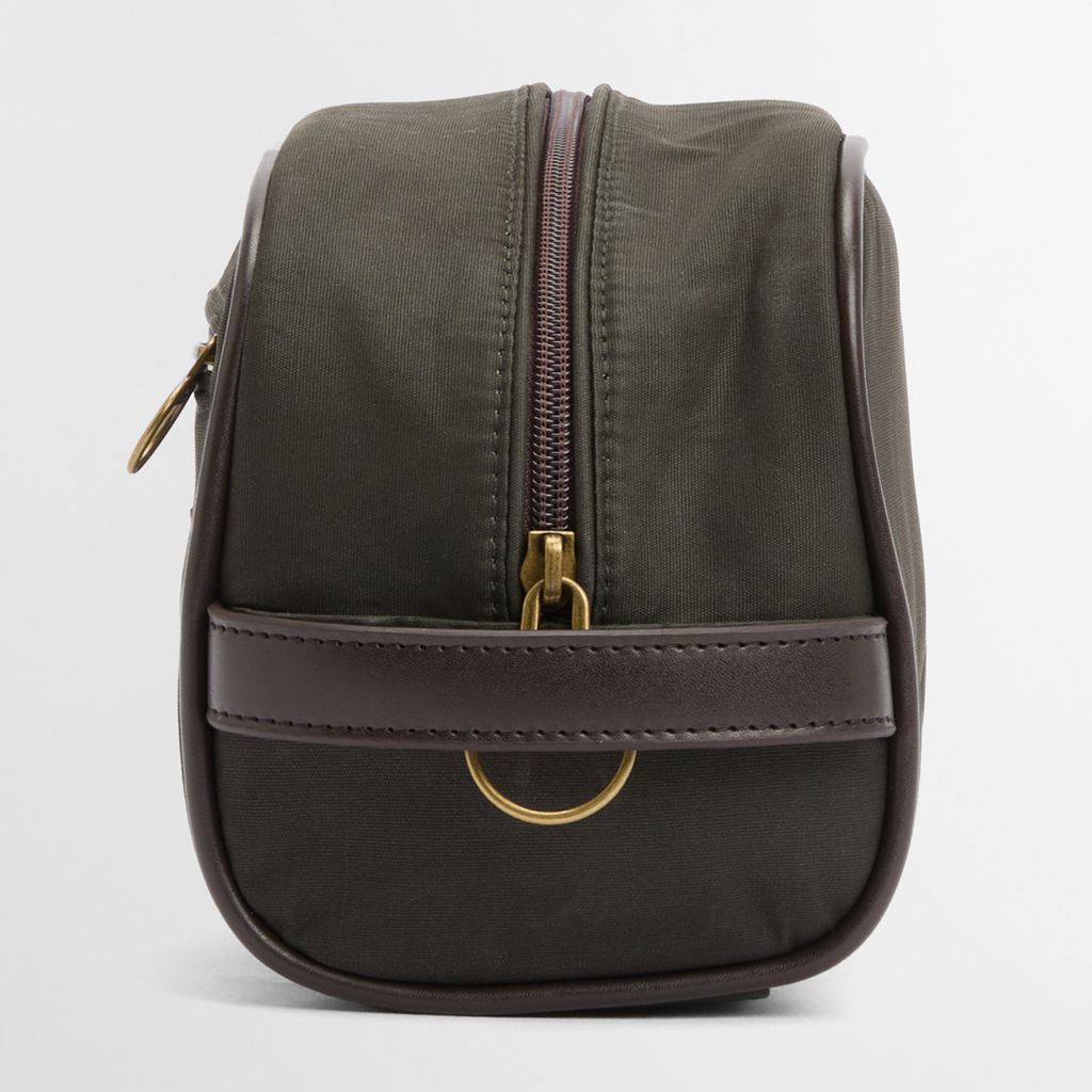 Barbour Mens Wax Washbag - Olive/Beacon
