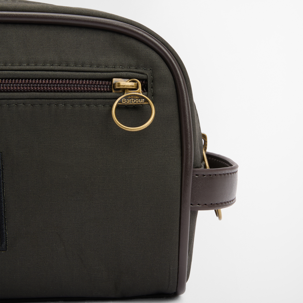 Barbour Mens Wax Washbag - Olive/Beacon