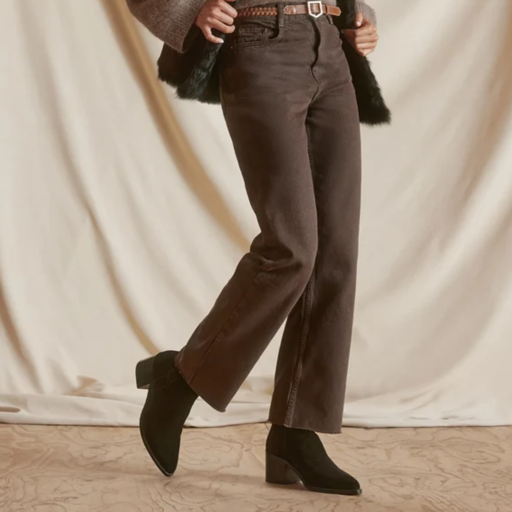 Fairfax & Favor Ladies Heeled Ludlow Ankle Boot - Black Suede